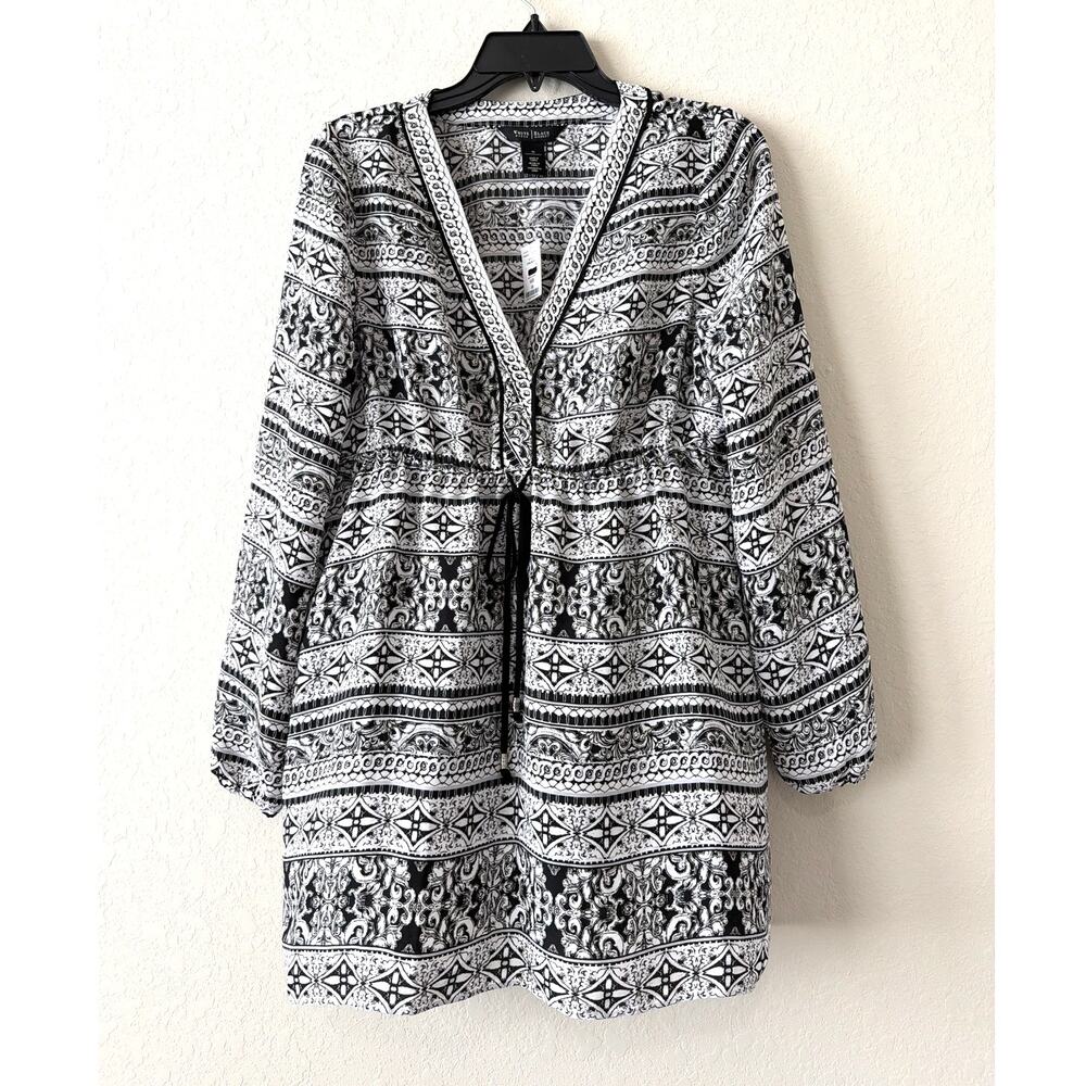 White House Black Market Black & White Empire Tunic Top Size 10